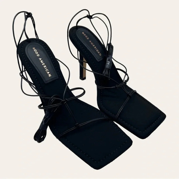 NEW IN BOX GOOD AMERICAN CAGED SLANTED SANDALS BLACK IN COLOR SIZE 9 SQUARED TOE - Picture 6 of 8